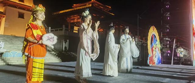 “医圣奇妙游”全天畅玩指南:雨下不停·演出更不停!