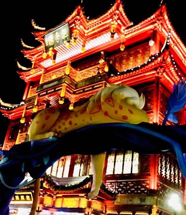 叮！你有一份上海秋日漫步地图待解锁→