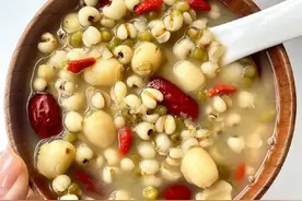 姥姥每年入伏都要煮的“清补粥”，吃完整个人都舒服了。图片