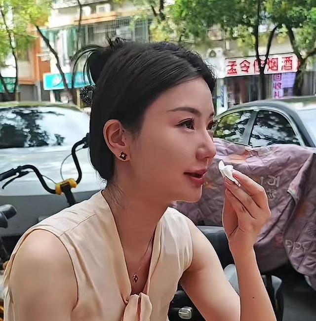 猴哥前妻自爆婚变内幕，破产和孩子只是导火索，原来我们都被骗了