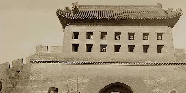 如果当初采纳梁思成先生的方案，北京将是世界上最宏伟的千年古都