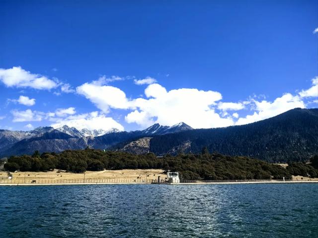 318国道川藏段:一条串联起极致风光的自驾终极之路