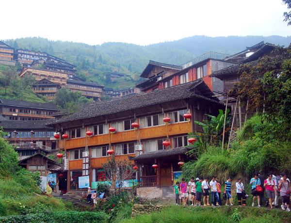 广西旅游：探寻壮丽奇观龙脊梯田（图）