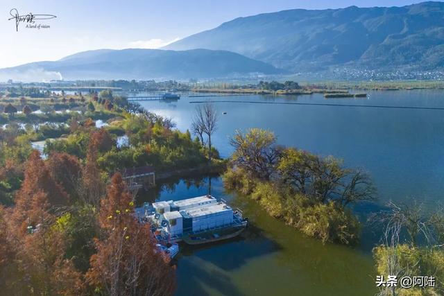 原来大理也有西湖，山水交融风光秀美，可惜门票比5A级景区还贵