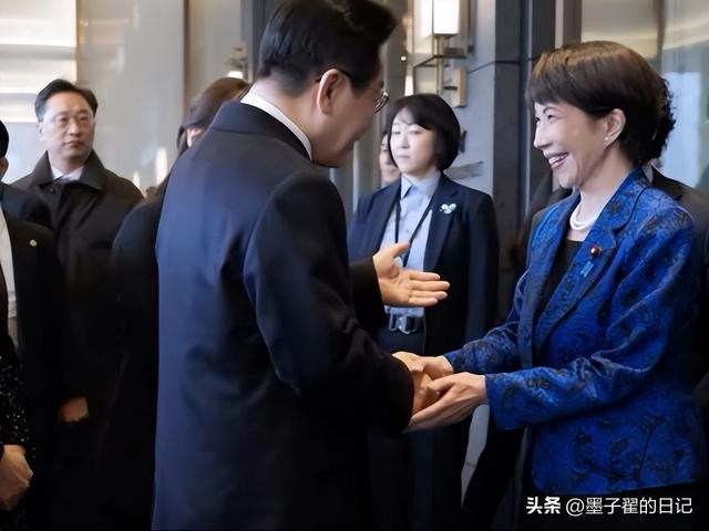 韩日会谈彻底谈崩？总统一句话表态，不到24小时	，高市又迎来噩耗
