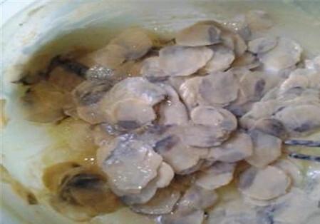 让老外惊讶的是，这玩意根本就“不是食物”，中国人却称之美味