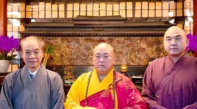 拔萝卜带泥！释永信倒台后，最惨的不是女明星	，而是捐了46亿的他