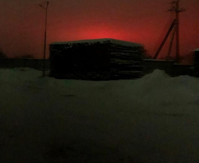 不得不服俄罗斯！油轮被抓后	，榛树高超连夜报复，10马赫警告美国