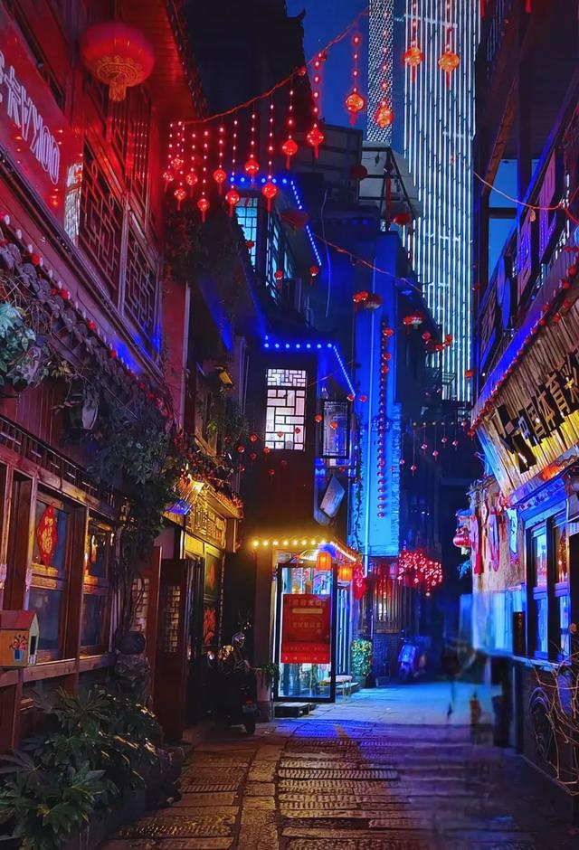 避开人从众！长沙7条神级小巷漫游指南，本地人私藏的市井与文艺
