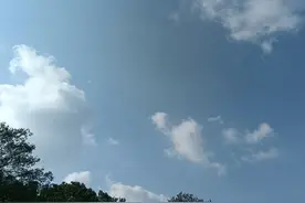 补发教师去年和今年十个月的绩效工资补贴？绩效工资咋成了补贴？图片