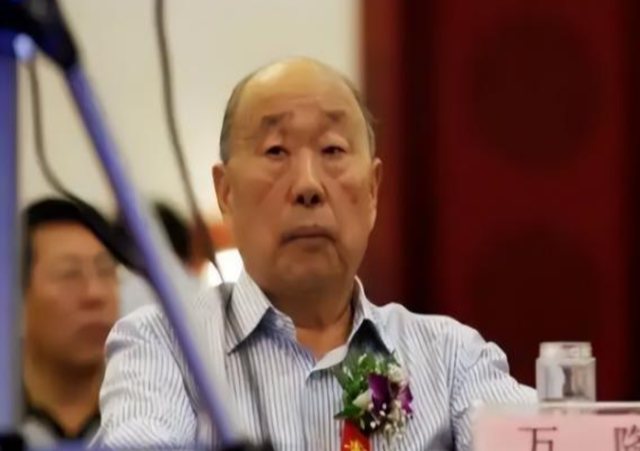 倒向美国！转移资产、包养情妇，这家国民企业早已成为美国企业