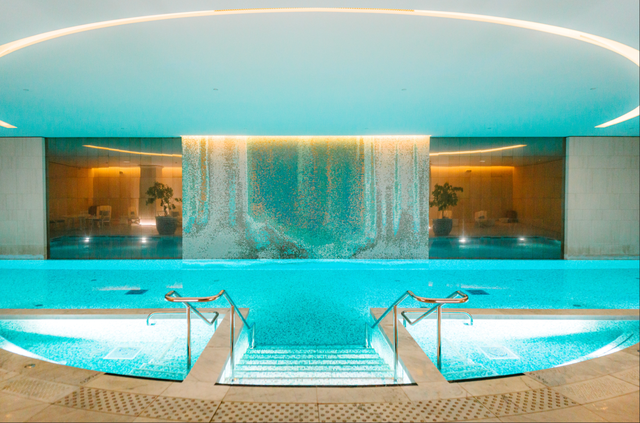 超越五星的极致奢华，我住到了