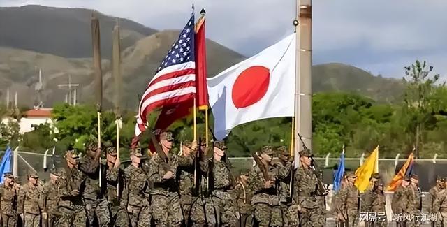 日本东京召开晚宴，高市早苗高调亮相：对俄动真格，对中国用软的