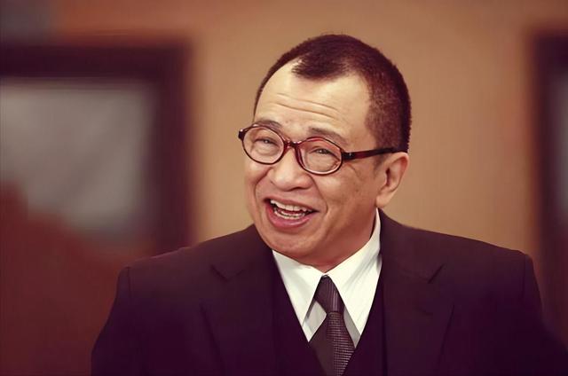 许绍雄家庭情况曝光！父亲开金店，妻子出身广东名门	，儿子非亲生