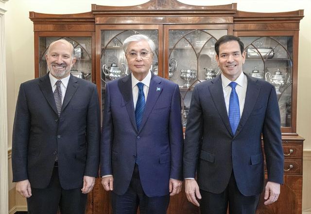 全世界都没想到，带头加入“特朗普联合国	”的	，是2个反美先锋