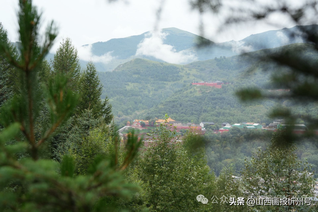 五台山黛螺顶——薄雾清风拾秋光