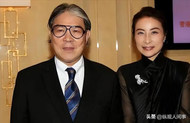 霍启刚也没想到，顺风顺水的郭晶晶，会在26年刚开始	，就栽个跟头