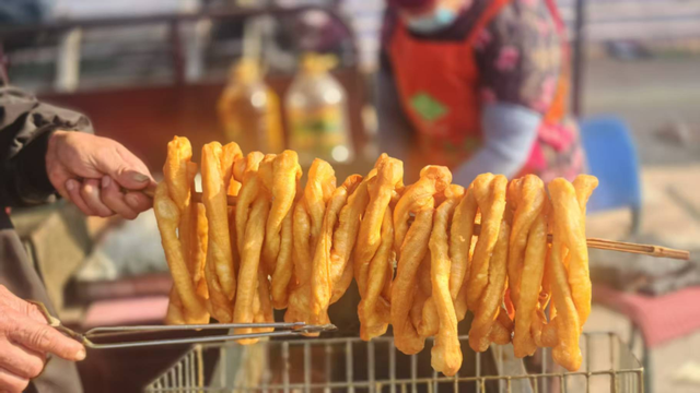 馋嘴寻味临朐九山大集，一口地道解乡愁！