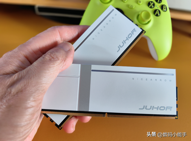 内存频率重要吗？对游戏影响大不大？玖合异刃DDR5 8000Mhz评测