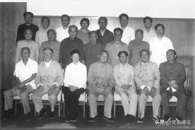 陈云对待犯错误同志的一贯态度图片