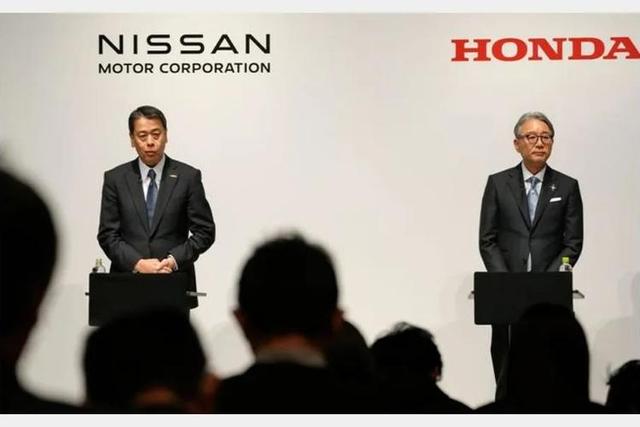 造不出高端发动机？日企拆解红旗车，发现中国早已实现技术上突破