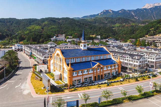 🍁天柱山红叶观赏终极指南——秋日限定，邂逅醉美“枫”情