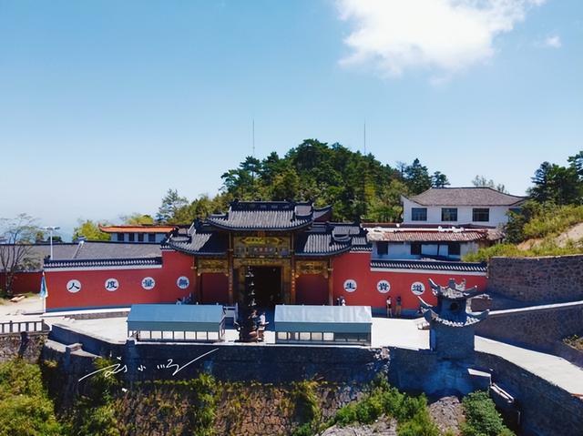 江西藏着“中华灵宝第一山”：就在上饶铅山县，好多游客不知道？