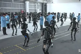 智元人形工厂量产近千台，7家相关企业揭秘图片