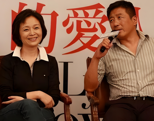67岁刘莉莉定居日本，二婚嫁富商不再拍戏，晚年却为不婚女儿操心