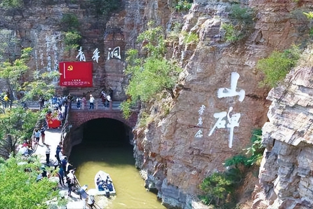 门票打折车票降价，国庆8天假，为啥旅游的年轻人却一年比一年少