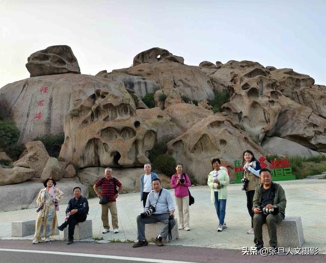 新疆怪石沟是中国西部巨大怪石群库之一 哈萨克人称神仙聚集的地方