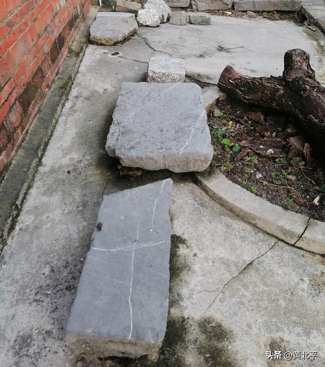 广西南宁市宾阳县消失的古城，除了文保碑还有拆掉一半的城门