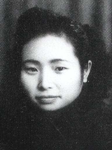 这就是烈士江姐真实的样貌，并非演员扮演，货真价实的罕见照片