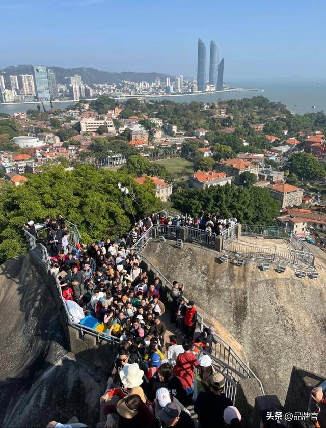 全国吐槽最多的景点之一，火爆十多年，如今屡遭避雷没人去