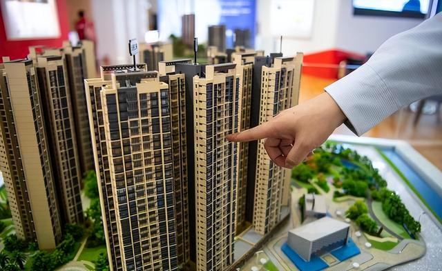 曹德旺预言成真？我国二三十层电梯房，或将面临同一个结局？