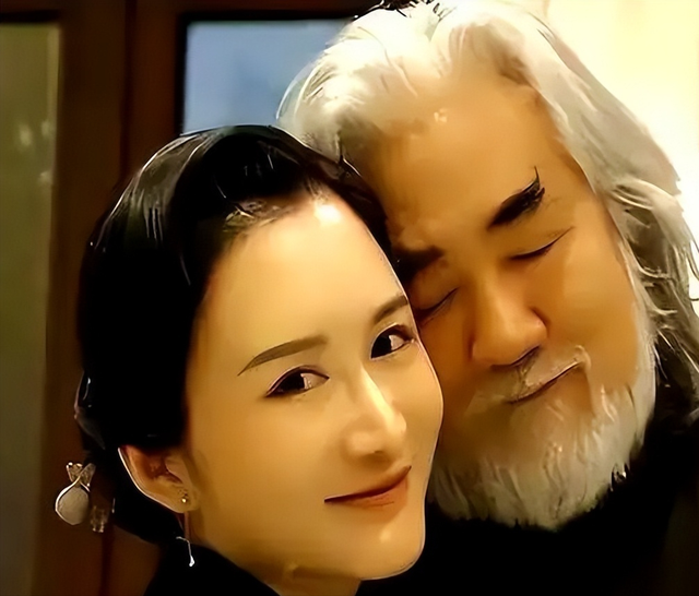 “牡丹花下死	，做鬼也风流”！这一次，74岁的张纪中完全成了笑话