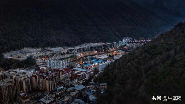 6天骑行1600公里 三个人三台无极CU巡航，摩旅体验阿坝的绝美秋季