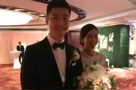 2017年荣毅仁孙子婚礼现场，简单寒酸，荣氏家族真的没落了吗图片