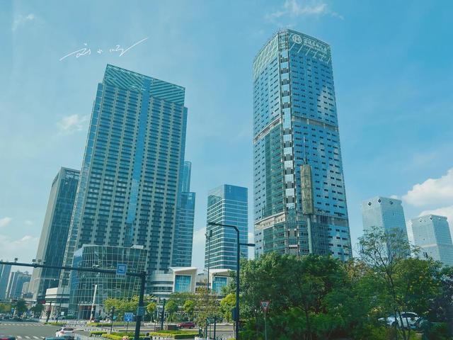 广西南宁五象新区：高楼密集超震撼，“最强首府”果然没让人失望
