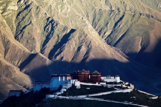 美到窒息！西藏十大神仙景点，你去过几个？