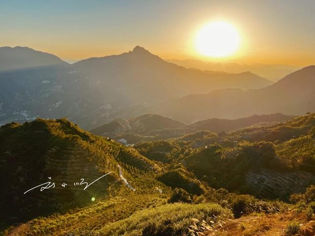 广东潮州这座“凤凰山”不简单：既盛产名茶，更是畲族发源地？