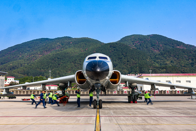 南海博弈升级！中国亮终极底牌划红线，高市早苗恐成最短命首相？