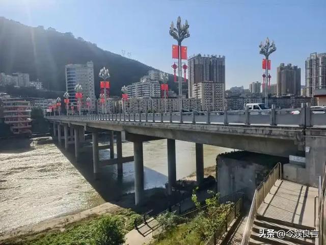 确认死亡！陕西新郎遗体被找到，身上穿喜服，女方：同意去看周某