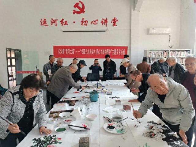 重阳佳节将来临 创作墨宝送老人