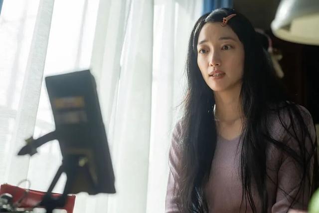 直播间的女主播，一次坦诚的自白