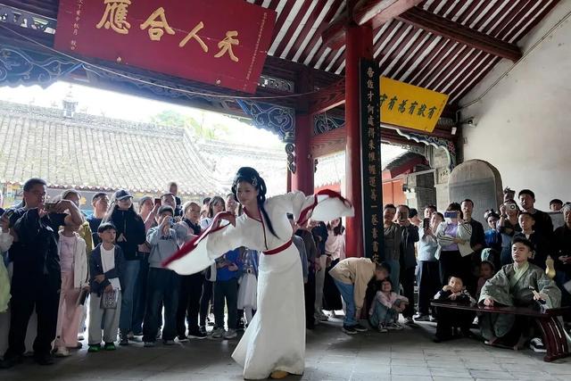 下雨？正好！来汉中，赴一场“室内文化漫游”~