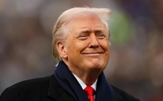 委内瑞拉油轮刚出海	，中国军舰紧随其后，特朗普的算盘又打错了？