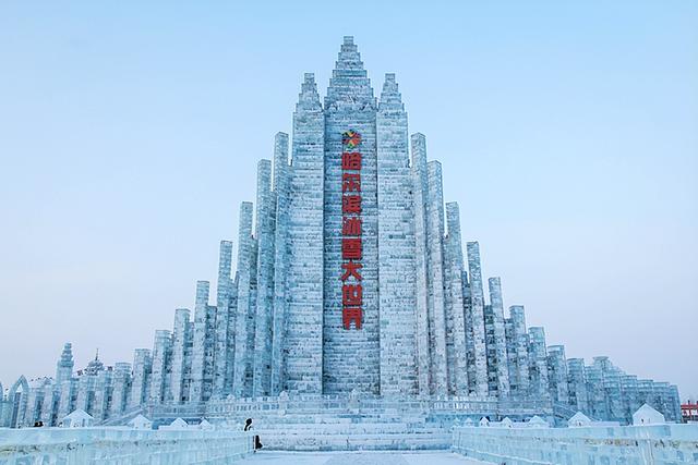 赴一场冬日之约，在寒风里收藏温暖与热爱