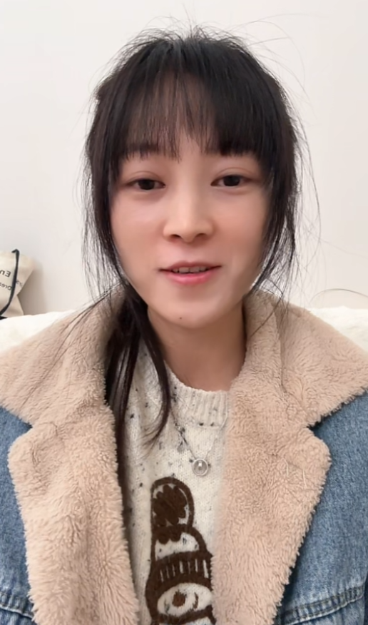 杀猪宴后呆呆首场直播：辟谣不是23岁而是91年，未婚	，并未入编！