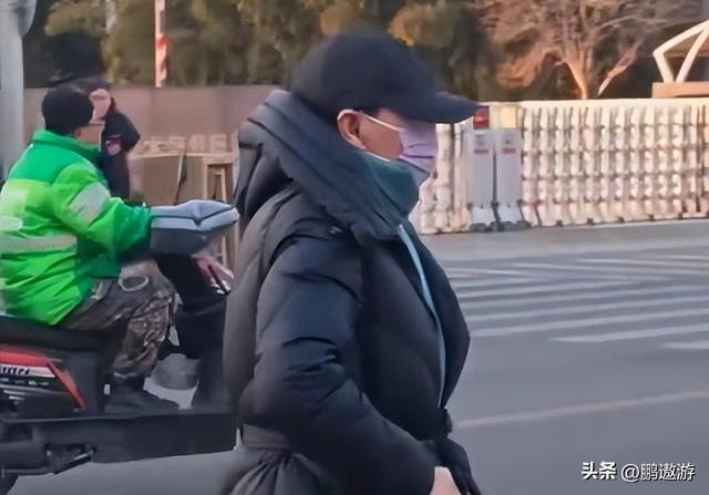 原来，他就是“春晚钉子户”蔡明的老公	，难怪蔡明能上28次春晚